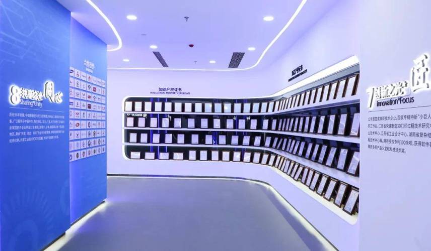開發的智能制造軟件生態鏈系統為工業用戶實現智能化"黑燈工廠"提供了